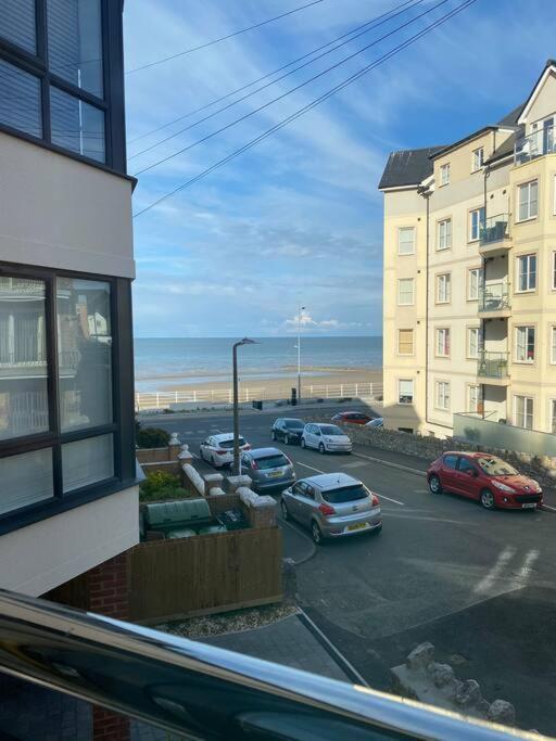 Luxury Modern 1Bed Sea View Apartment Rhôs-on-Sea Buitenkant foto