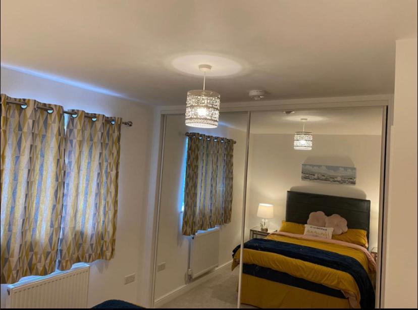 Luxury Modern 1Bed Sea View Apartment Rhôs-on-Sea Buitenkant foto