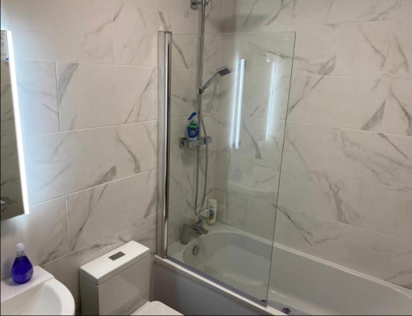 Luxury Modern 1Bed Sea View Apartment Rhôs-on-Sea Buitenkant foto